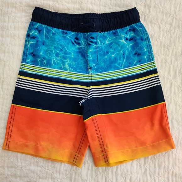 New Lands End boys swim trunk UPF 50 size 8 /size M - Picture 2 of 8